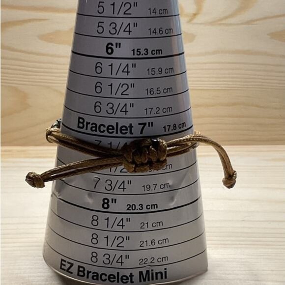 Adjustable Moonstone Bracelet With Cord Knot Closure - Picture 3 of 3